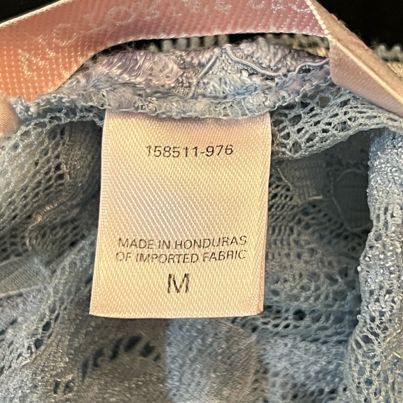 VICTORIA’S SECRET LACE HALTER MINI DRESS - Picture 4 of 4